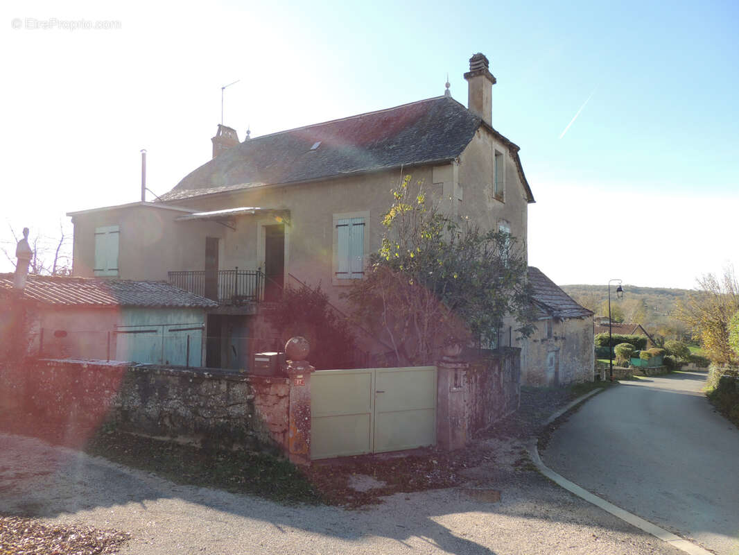 Maison à VILLEFRANCHE-DE-ROUERGUE