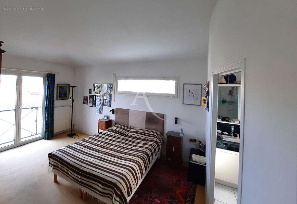 Maison à SAINT-SEBASTIEN-SUR-LOIRE