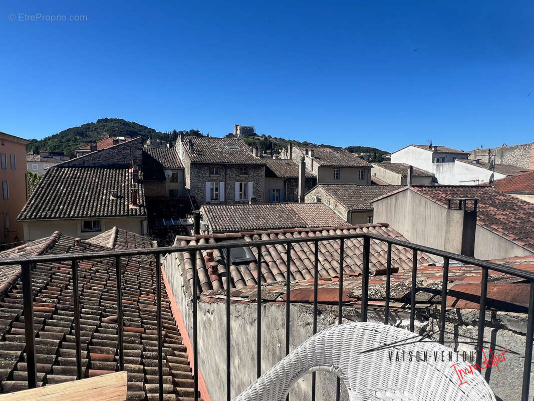 Appartement à VAISON-LA-ROMAINE