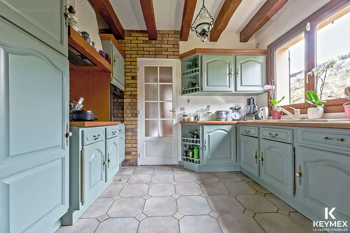 Maison à CHAMPAGNE-SUR-OISE