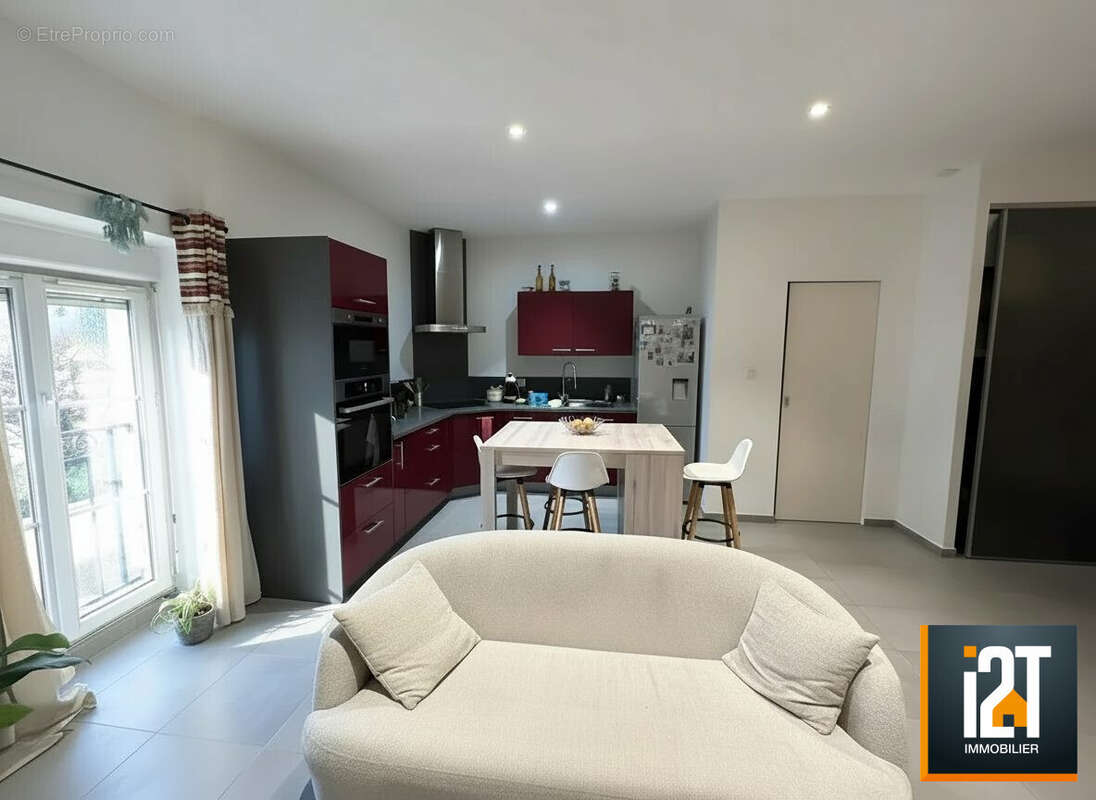 Appartement à SAINT-GENIES-DE-MALGOIRES
