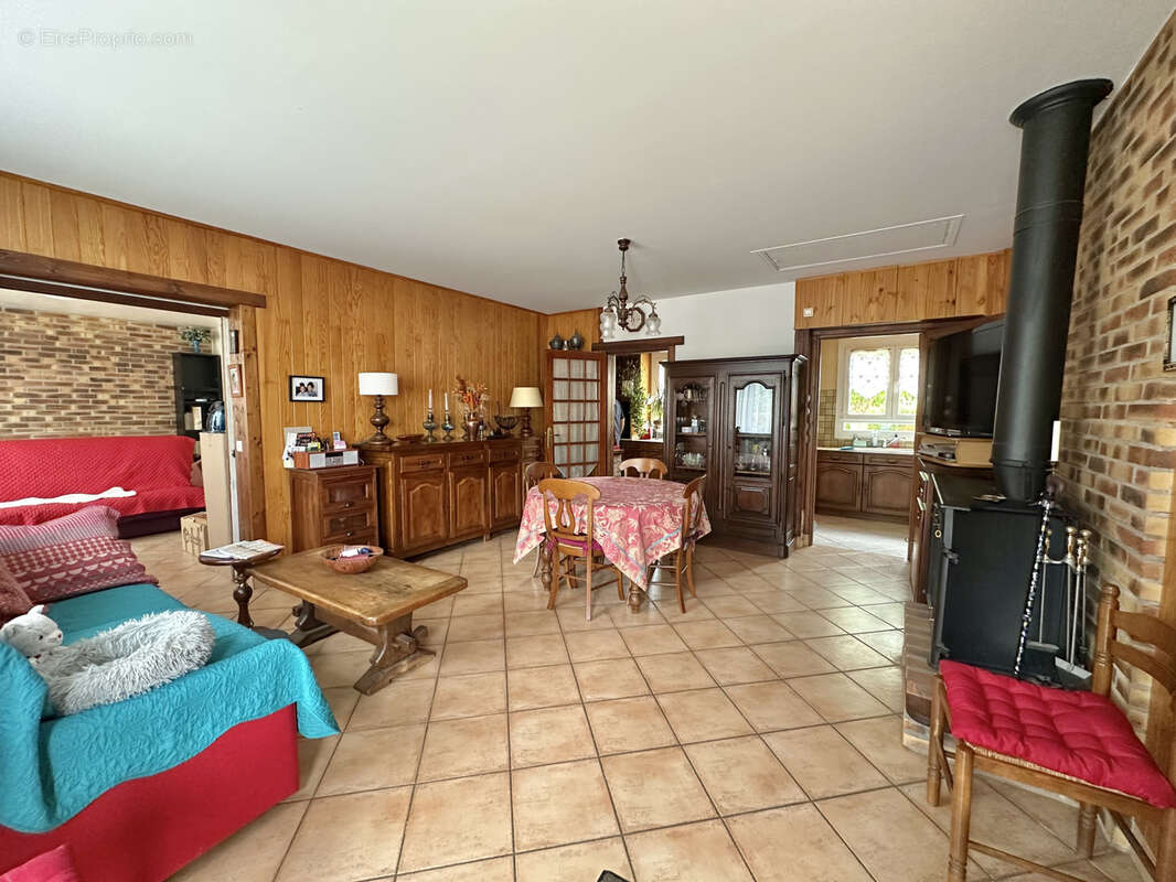 Maison à VAIRES-SUR-MARNE