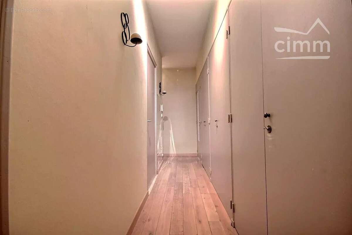 Appartement à TENCIN