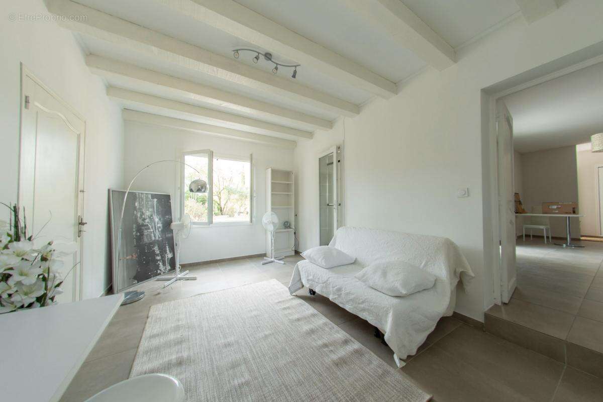 Les angles (30133) – maison individuelle de plain-pied – 4 chambres – jardin piscinable – terrain constructible – garage - photo 5