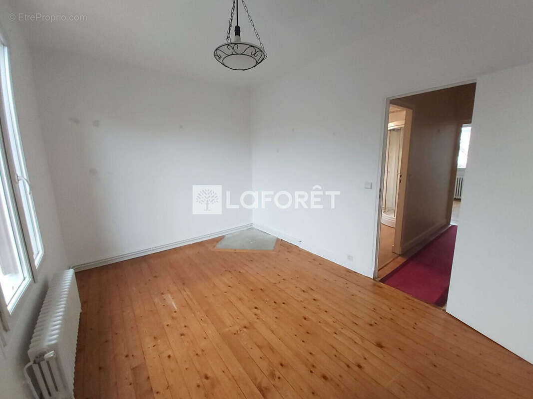 Maison à VILLEMOMBLE