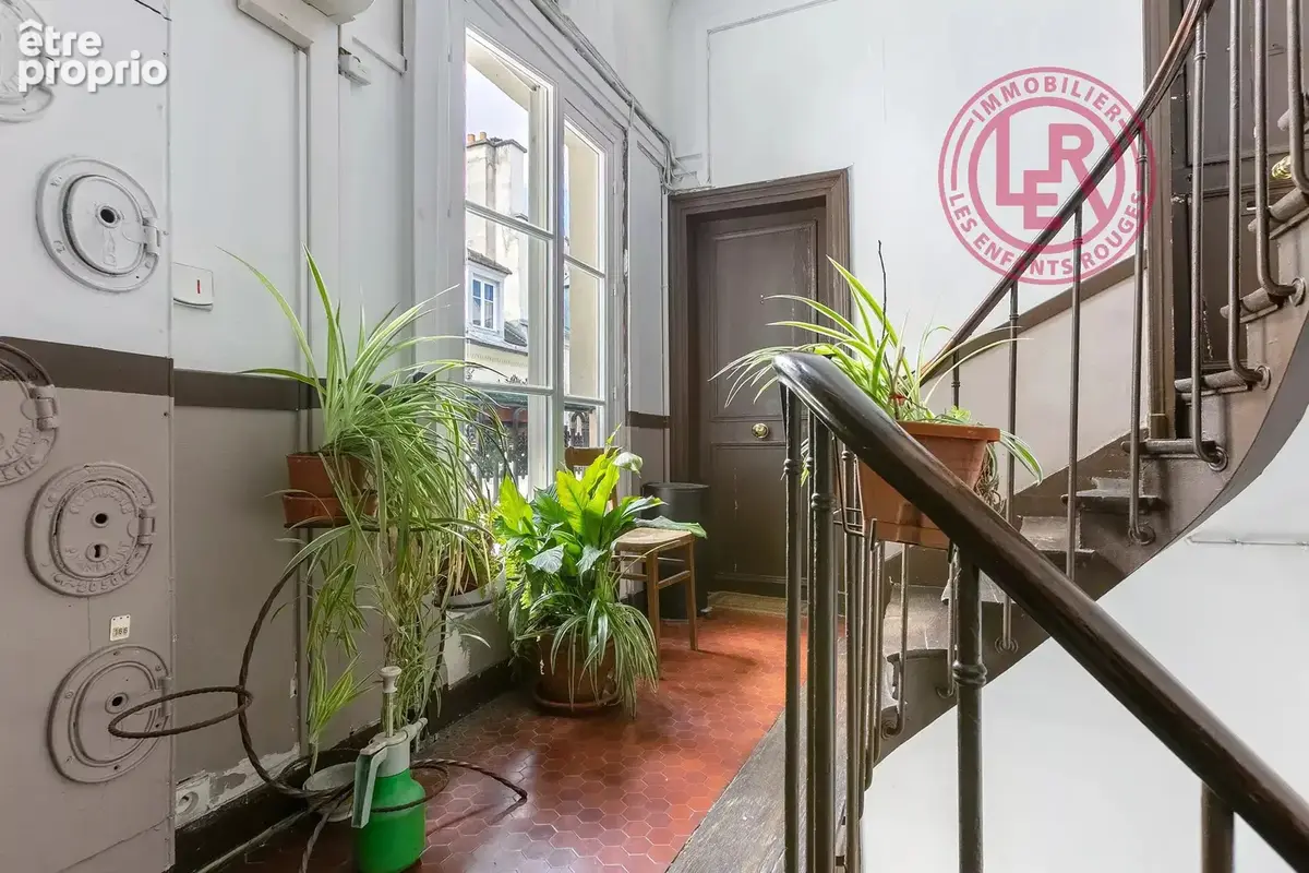 Paris 10ème - Appartement familial avec vue dégagée - photo 11