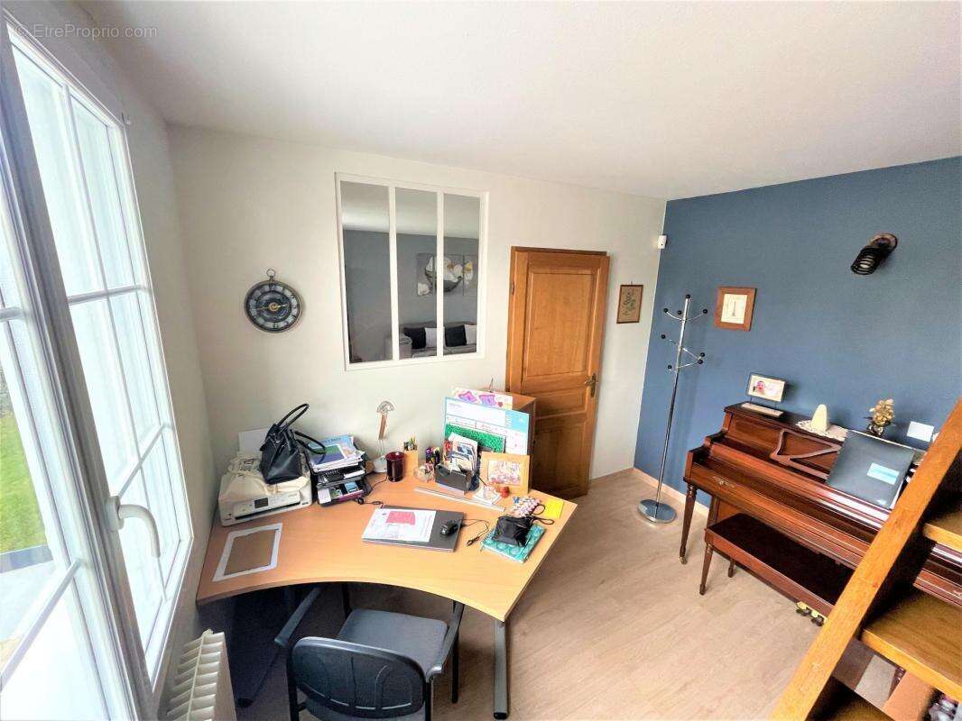 Maison Cholet, 11 pièces, 170 m² - photo 9