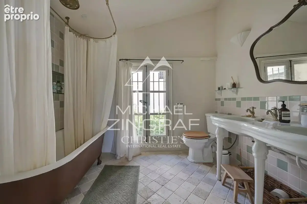 Propriété d'Exception Aux Portes d'Aix-en-Provence : Magnanerie du XVIIIe Rénovée - photo 17