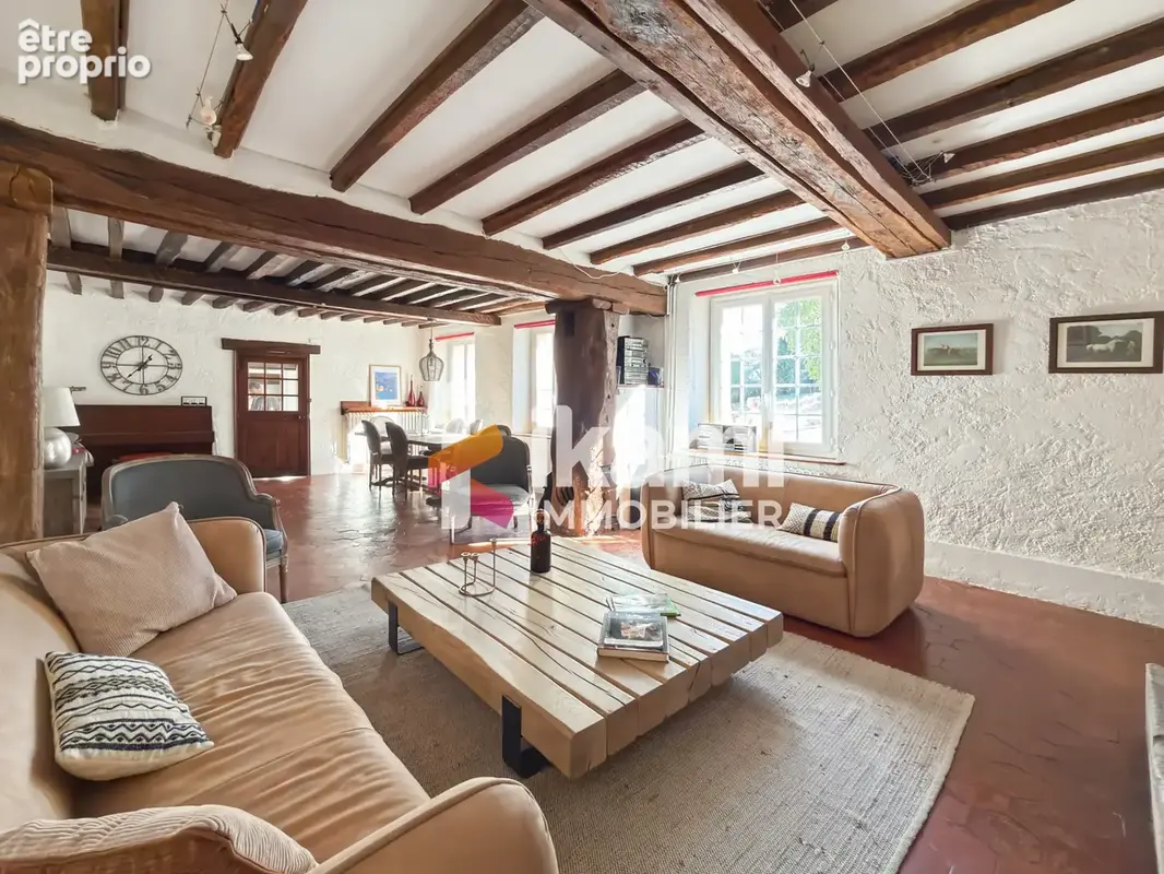 Maison 9 pièces de 265 m2 à Villechétive 89320 - photo 3
