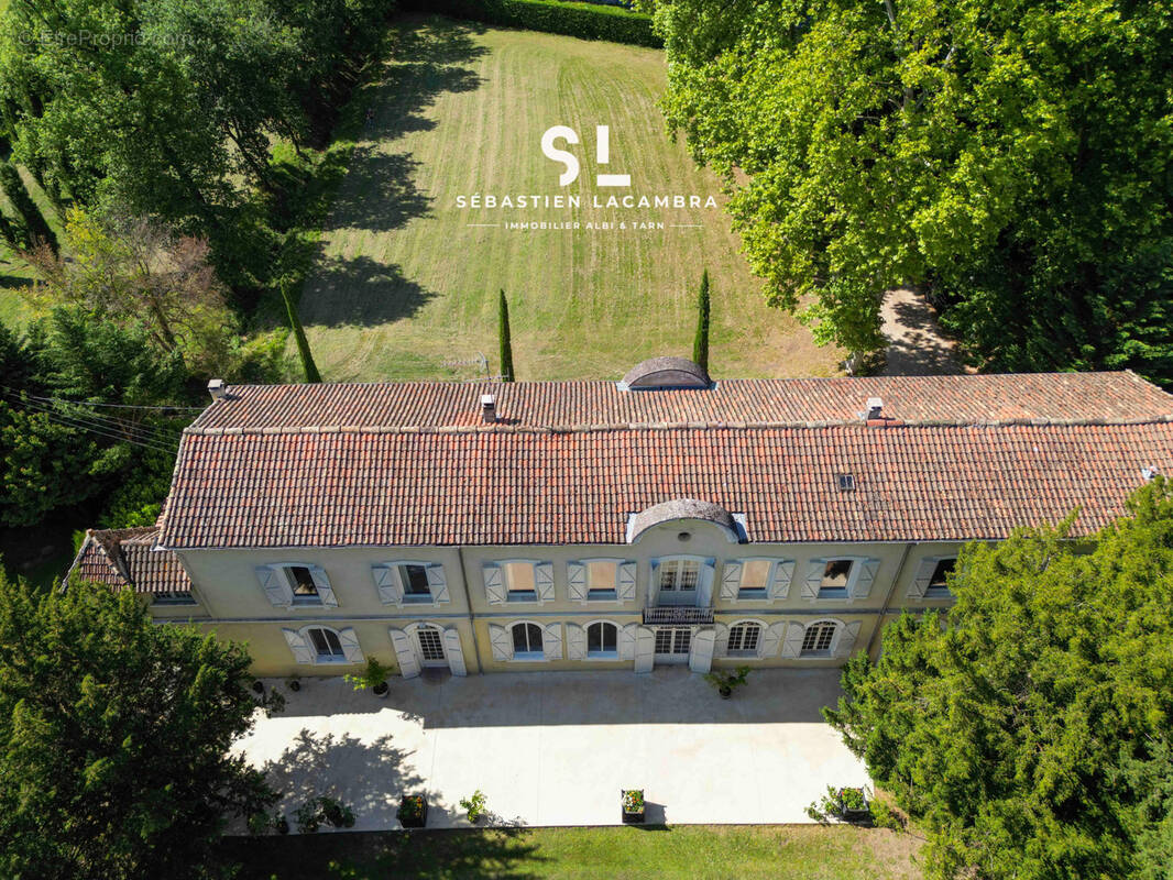 Maison à RIVIERES
