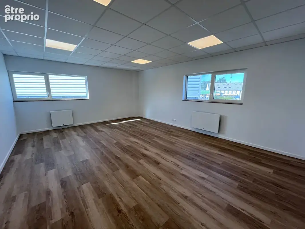 A vendre / a louer - guipavas kergaradec - bureaux neufs de 205 m² - photo 13