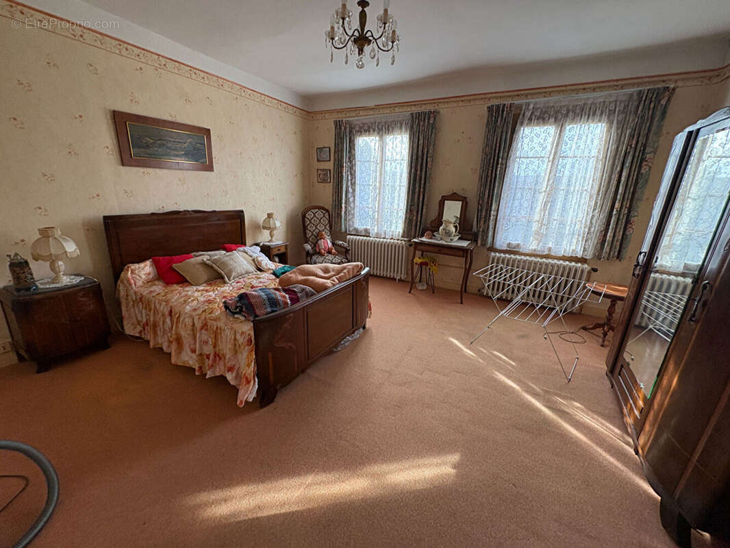 Maison à LA FERTE-BERNARD