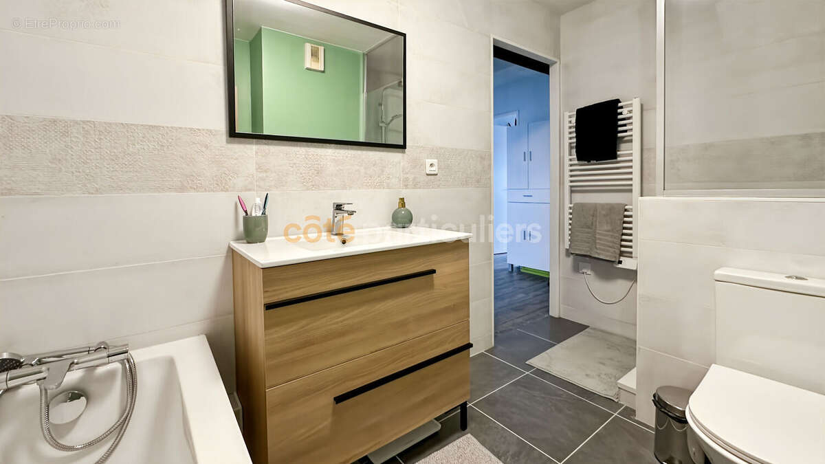 Appartement à MOISSY-CRAMAYEL