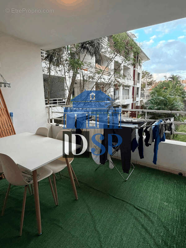 Appartement St Denis 1 pièce 23m2 - photo 7