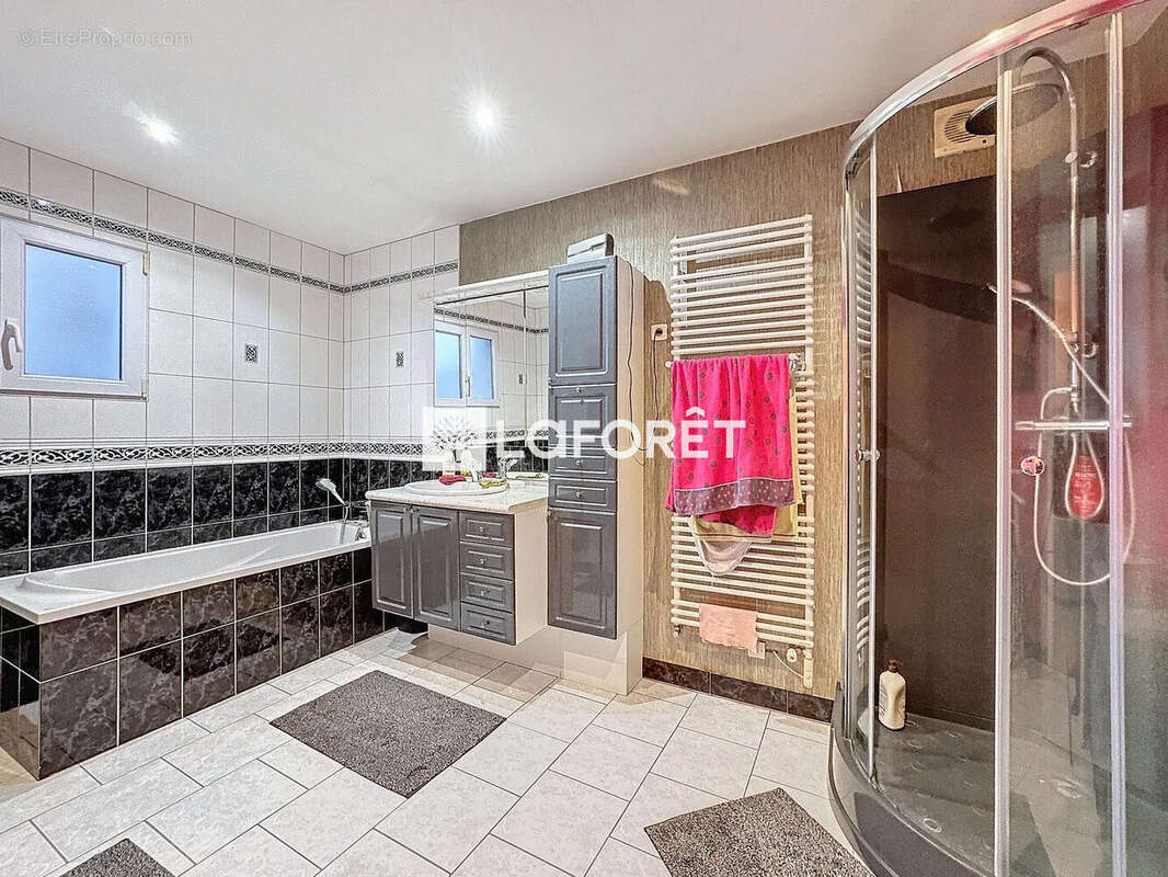 Maison à VALENCIENNES