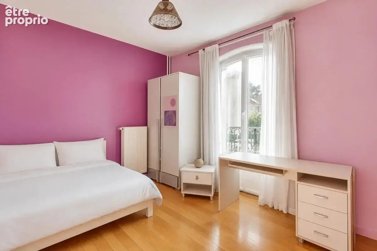 Spacieuse maison de 8 pièces à Noisy-le-Sec - photo 12
