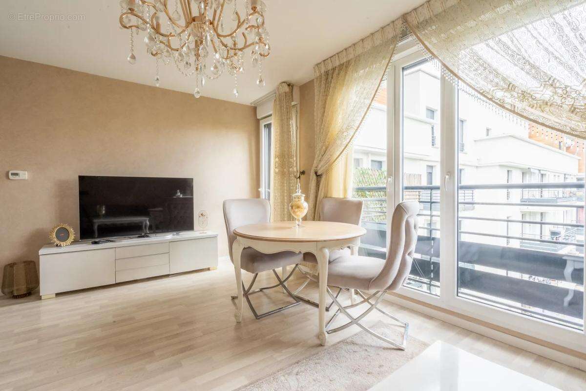 Appartement à DRANCY