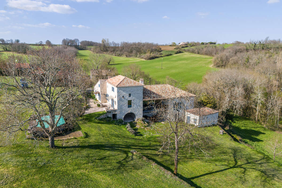 Maison à SAINT-MAURIN