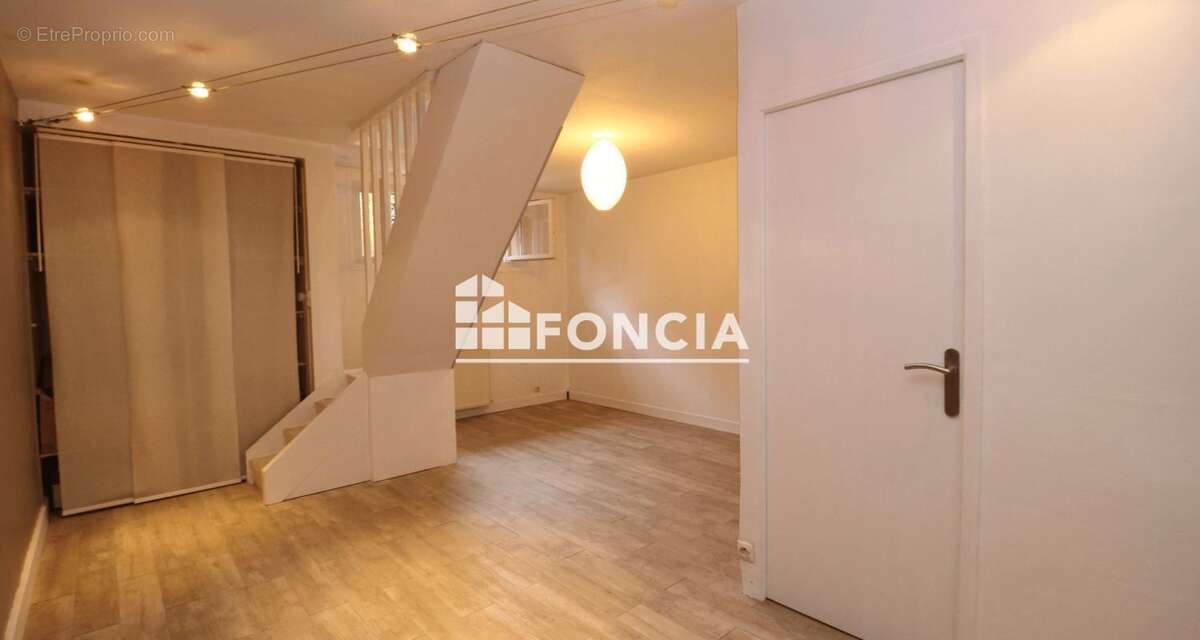 Appartement à CHATENAY-MALABRY