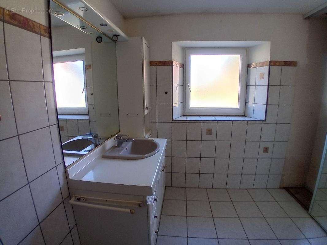 Maison à PLESTIN-LES-GREVES