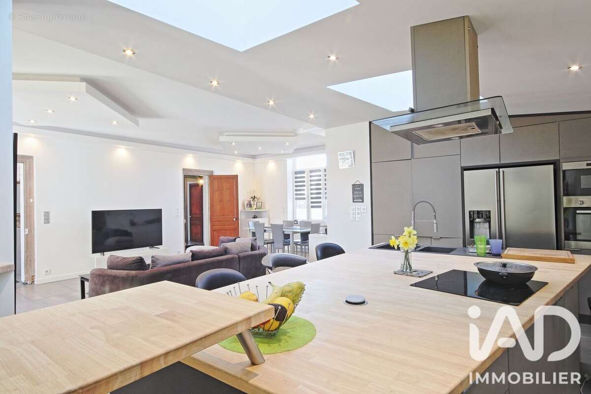 Maison 292 m² à Roclincourt  - photo 4