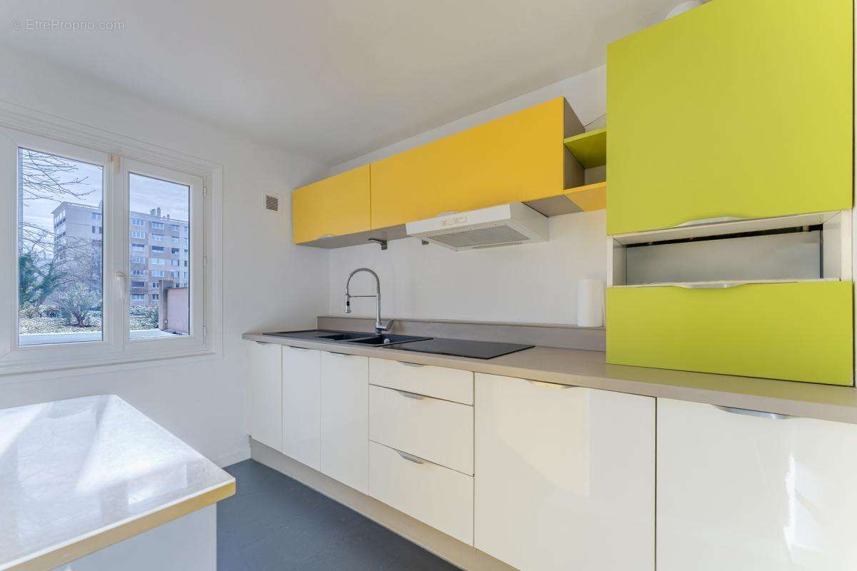 Maison à RILLIEUX-LA-PAPE