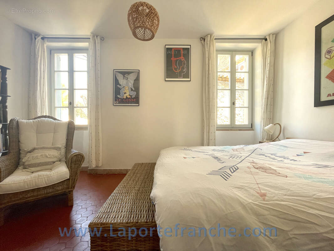 Maison à CAGNES-SUR-MER