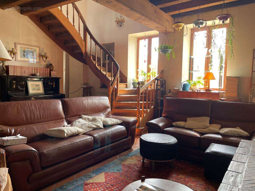 Maison à SAINTE-SOLANGE