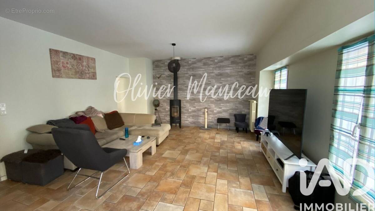 Photo 1 - Maison à LES HERBIERS