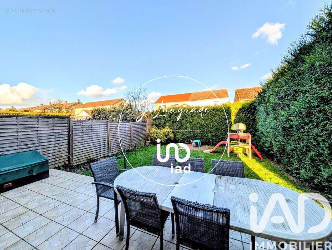 Photo 4 - Maison à VAUREAL