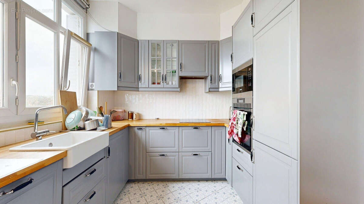 Appartement à NANTERRE