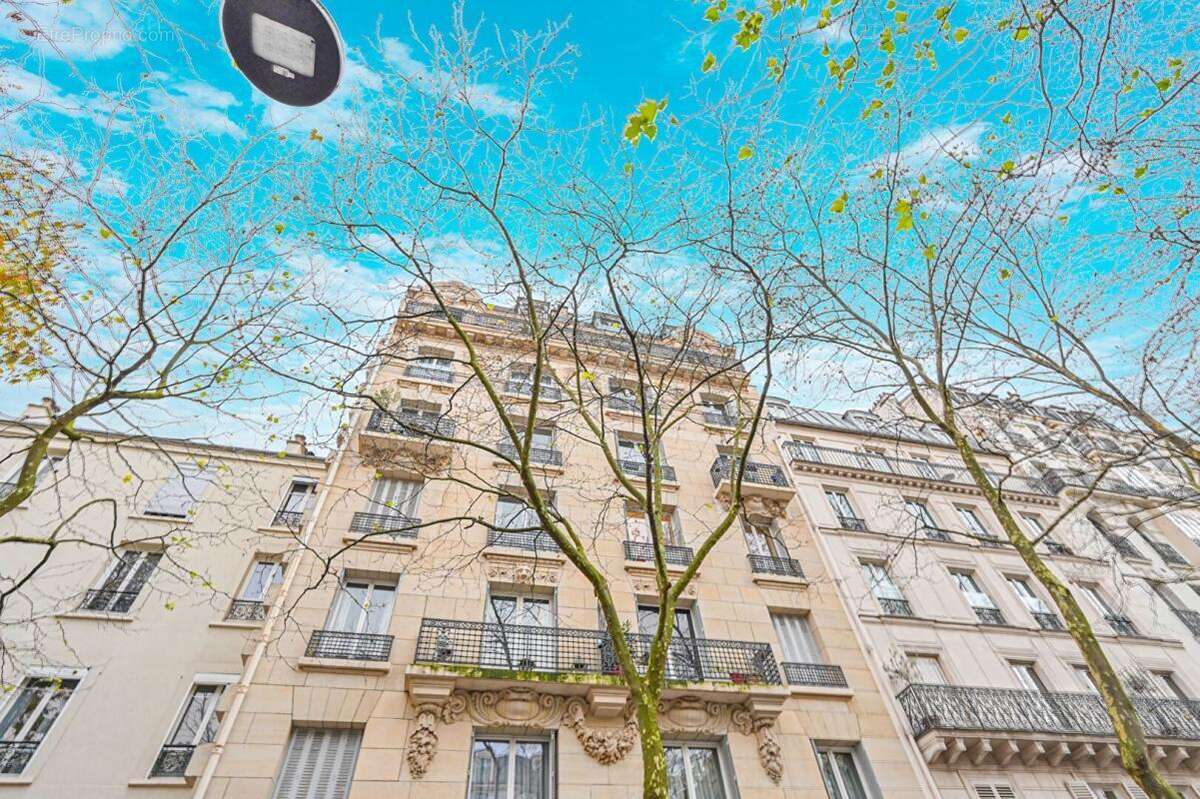 Appartement à PARIS-12E