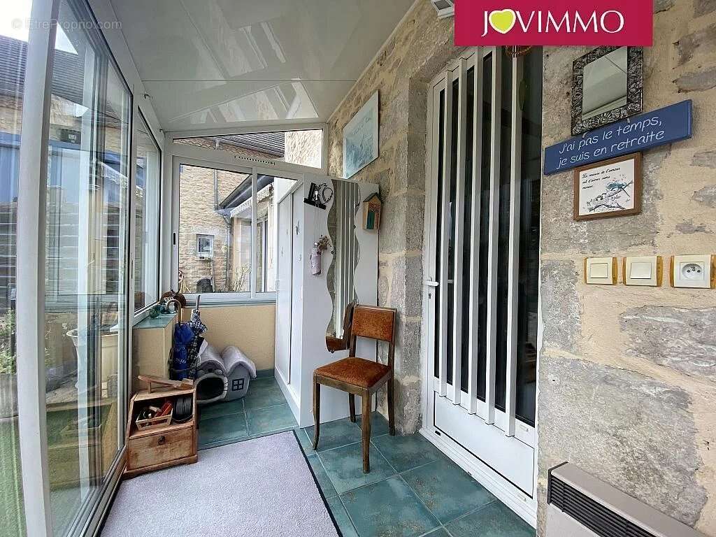 Maison à SAINT-BONNET-DE-ROCHEFORT