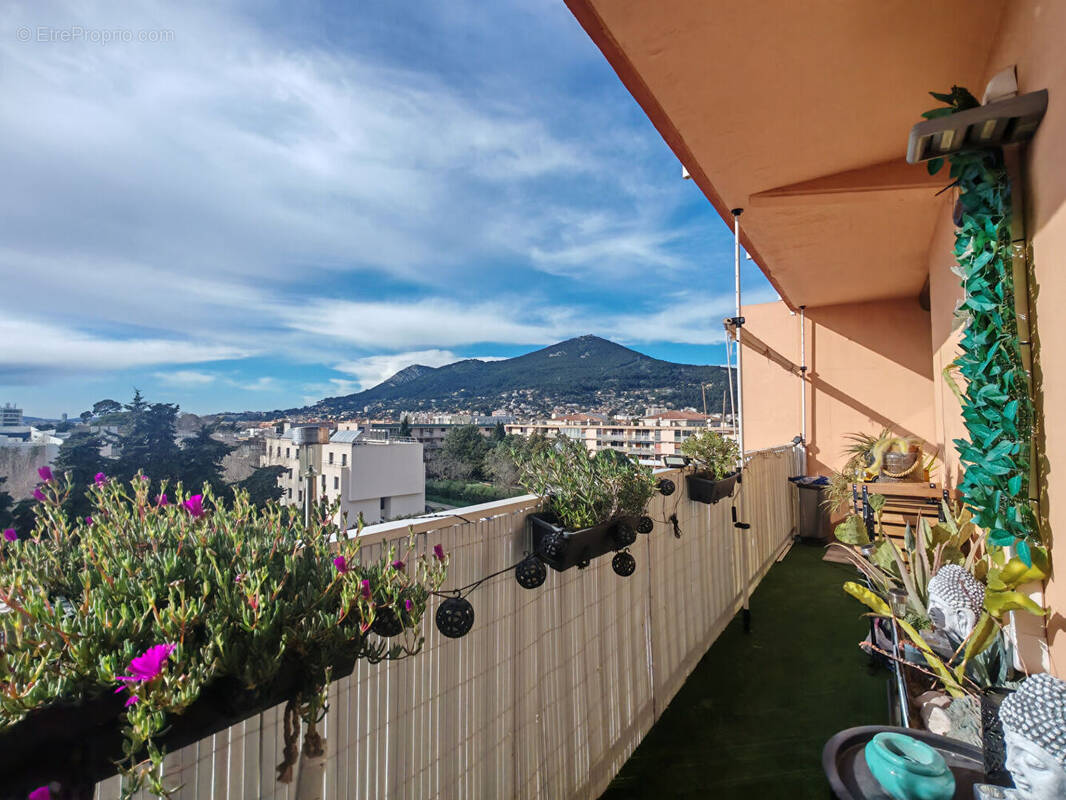 Appartement à LA VALETTE-DU-VAR