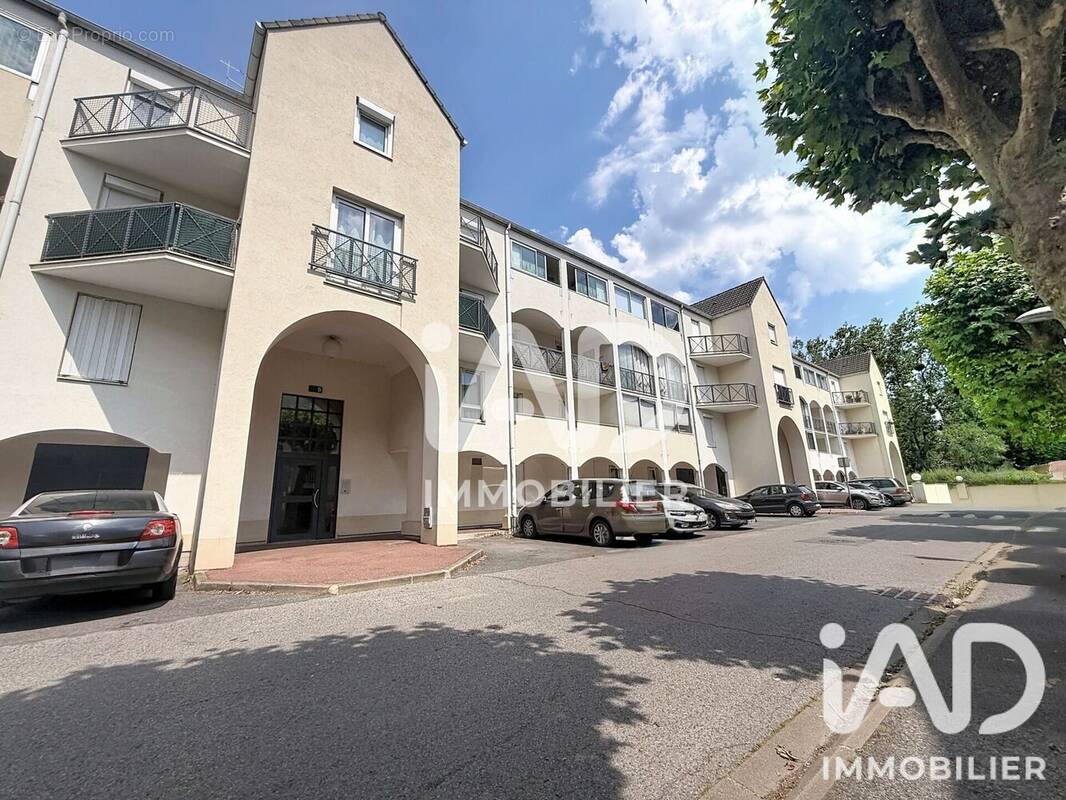 Photo 1 - Appartement à EMERAINVILLE