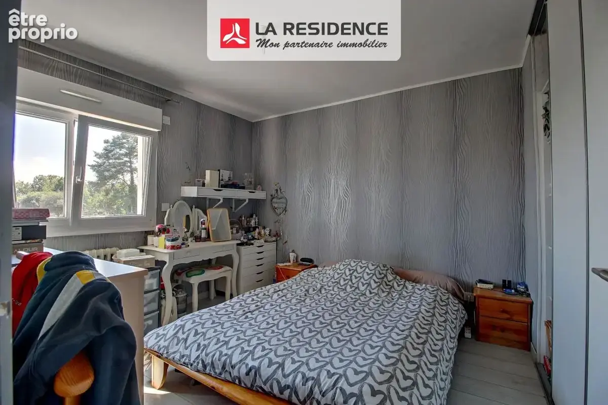 Maison 80 m² à Saint-Etienne-Du-Rouvray  - photo 5