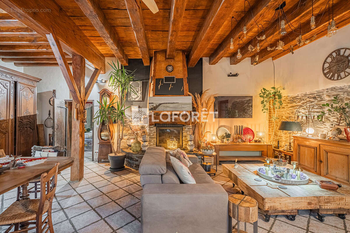 Maison à ALBERTVILLE