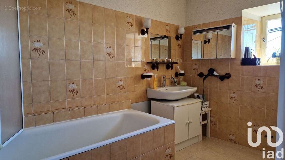 Photo 9 - Maison à PLOUGUENAST