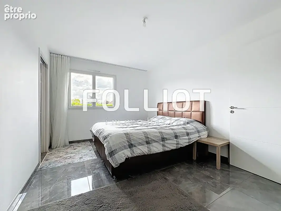 A VENDRE  - Maison familiale de 145m2 spacieuse et lumineuse à Maltot - photo 5