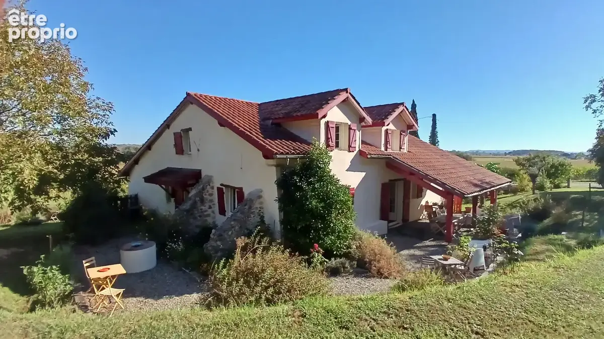 Maison de caractère au calme absolu sur 2,4 hectares  Bâtisse de 1810 rénovée avec soin - photo 15