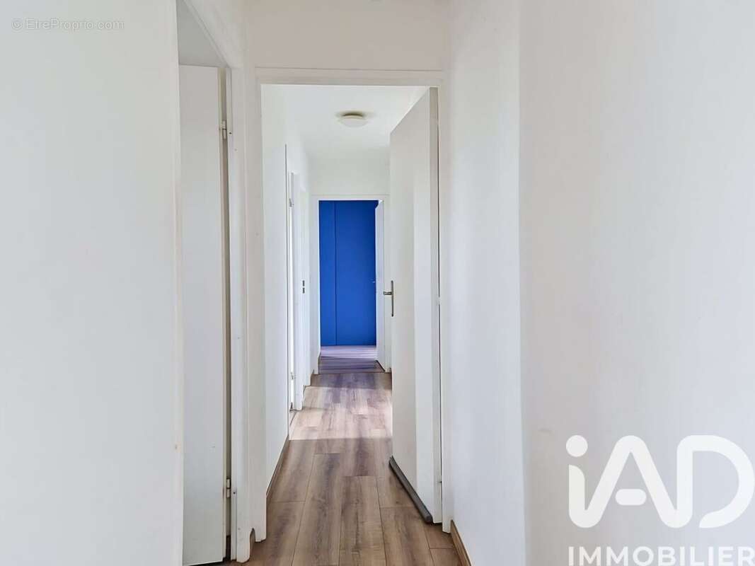 Photo 8 - Appartement à CHOISY-LE-ROI
