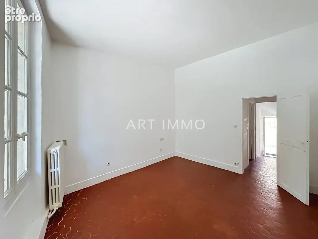 A vendre maison de ville au calme avec terrasse centre ville de cavaillon - photo 8