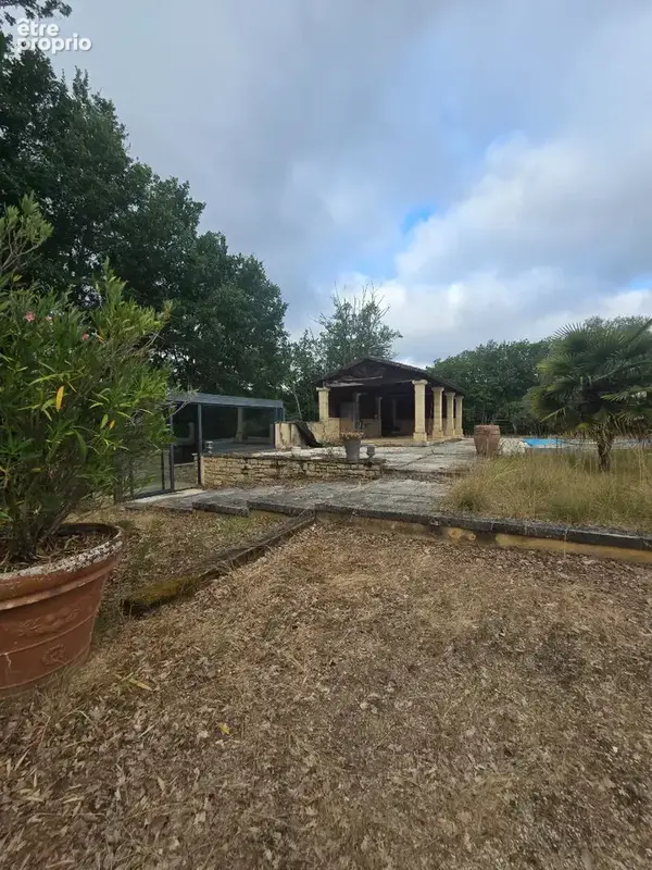 Cenac et st julien : propriété de caractère à rénover - photo 3