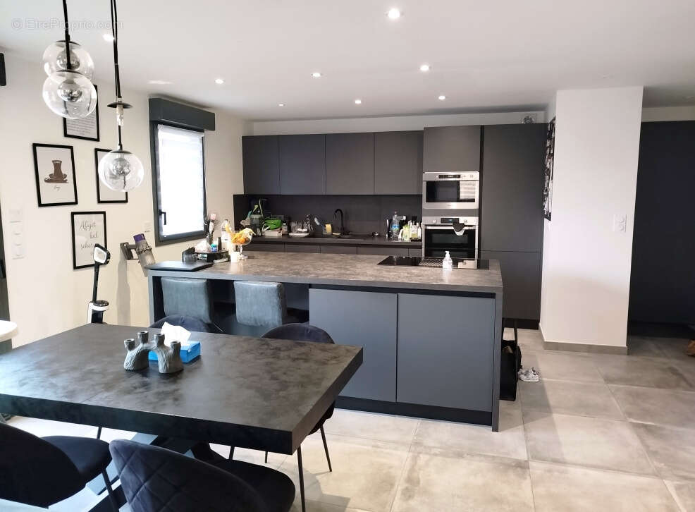 Appartement à LA MOTTE-SERVOLEX