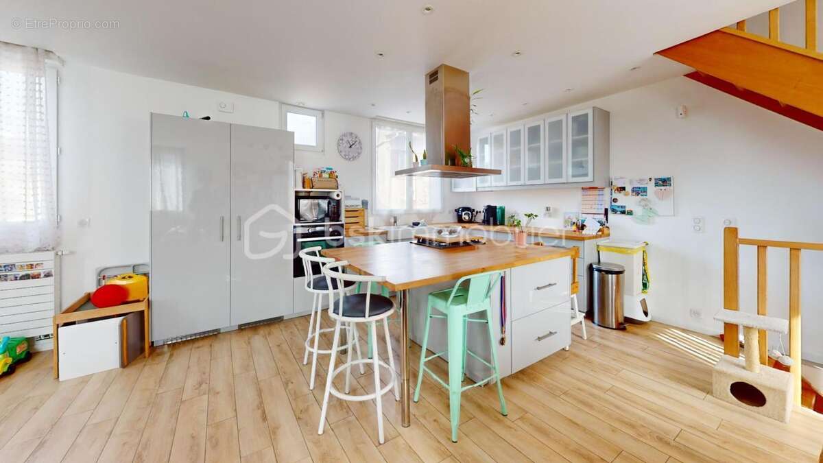 Maison à VILLENEUVE-SAINT-GEORGES