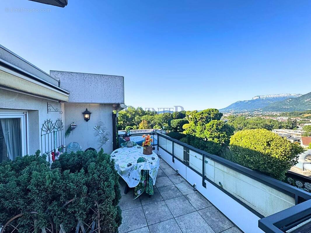 Appartement à QUINTAL