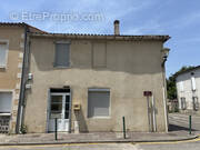 Appartement à VIRAZEIL