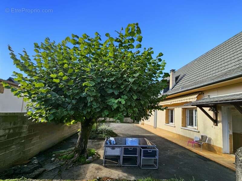 Maison à MOMERES