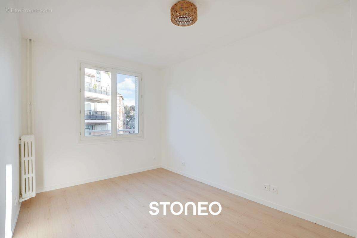 Appartement à ISSY-LES-MOULINEAUX