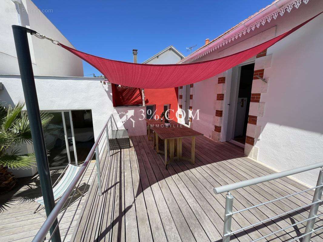 Maison à SAINT-GEORGES-DE-DIDONNE